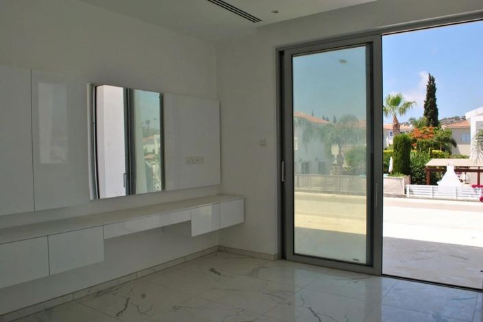 Image No.14-Villa de 5 chambres à vendre à Protaras
