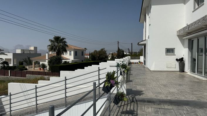 Image No.20-Villa de 5 chambres à vendre à Paralimni