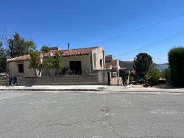 1 - Alassa, Villa