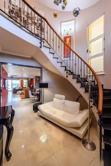 Image No.17-5 Bed Villa for sale