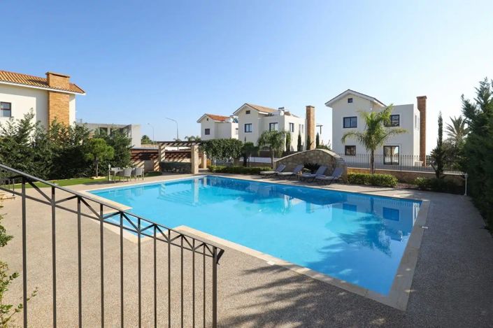 Image No.4-5 Bed Villa for sale