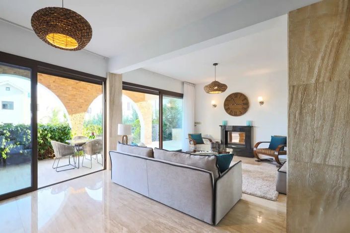 Image No.5-5 Bed Villa for sale