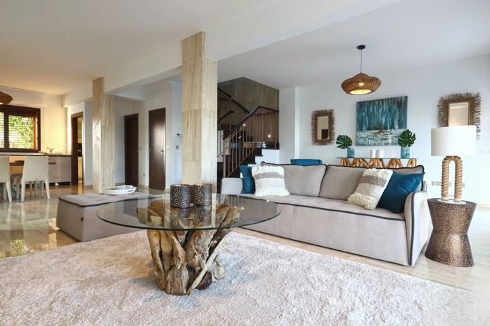 Image No.9-5 Bed Villa for sale