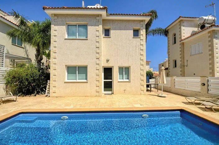 Image No.18-3 Bed Villa for sale