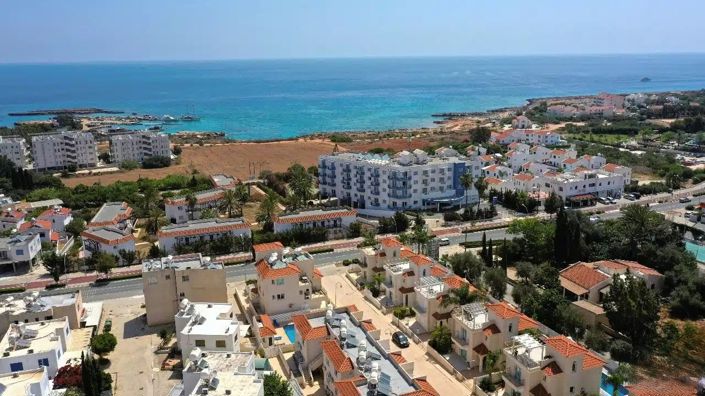 Image No.19-3 Bed Villa for sale