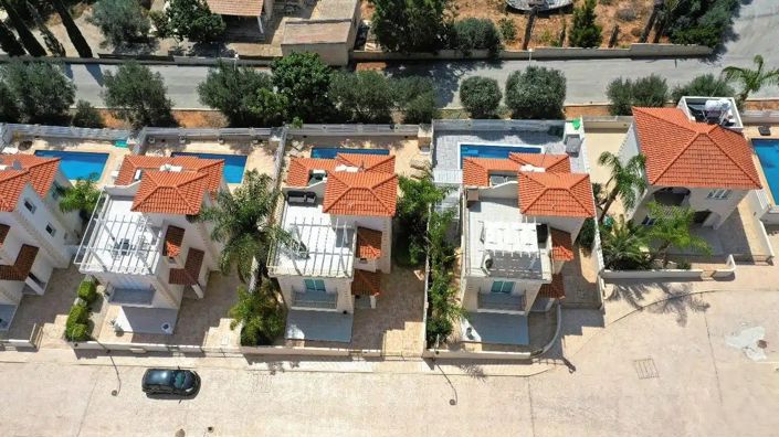 Image No.21-3 Bed Villa for sale