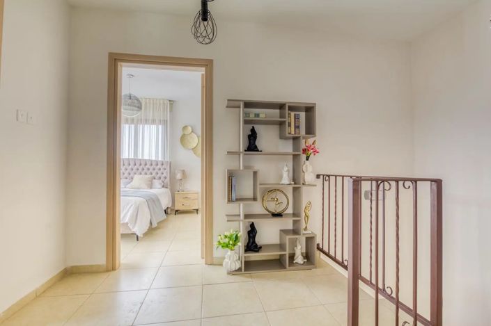 Image No.16-2 Bed Townhouse for sale
