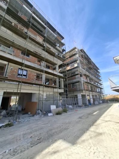 Image No.17-2 Bed Apartment for sale