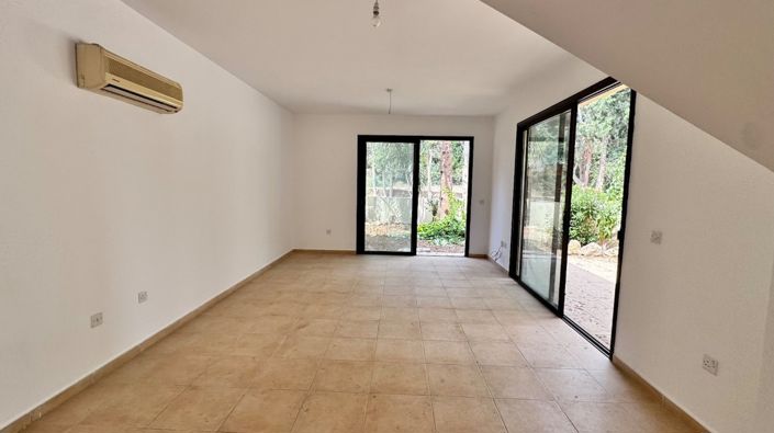 Image No.4-3 Bed Townhouse for sale