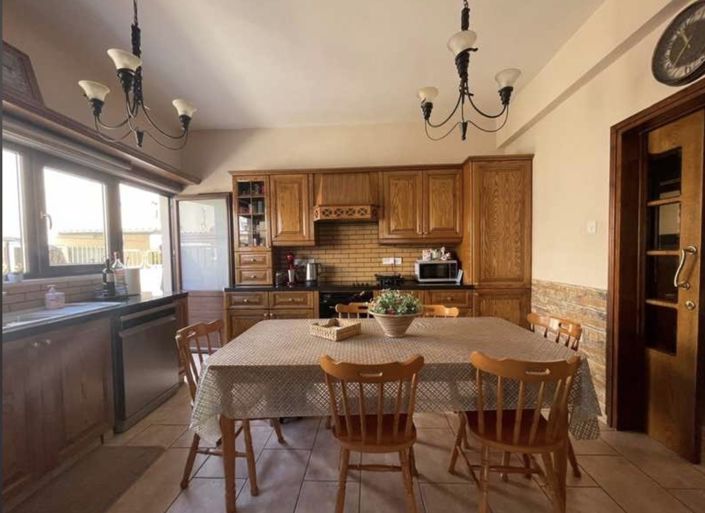 Image No.4-3 Bed Townhouse for sale