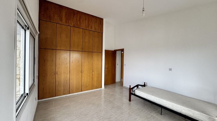 Image No.12-4 Bed Villa for sale