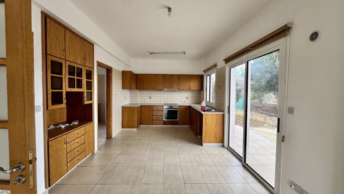 Image No.3-4 Bed Villa for sale