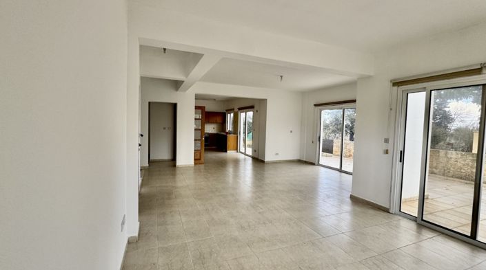 Image No.6-4 Bed Villa for sale