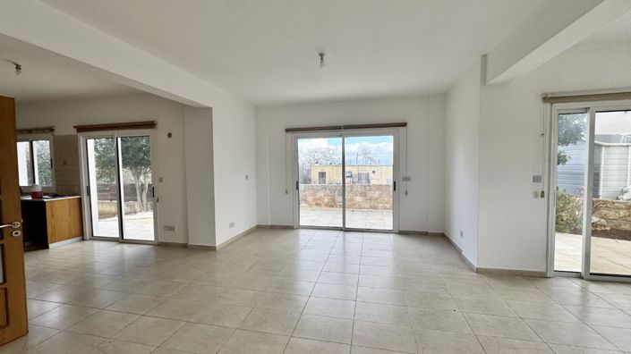 Image No.8-4 Bed Villa for sale