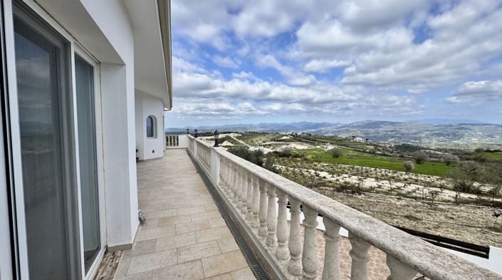 Image No.31-6 Bed Villa for sale