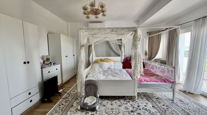 Image No.32-6 Bed Villa for sale