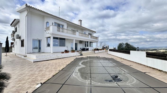 Image No.42-6 Bed Villa for sale