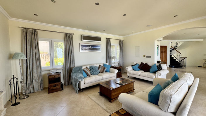 Image No.4-5 Bed Villa for sale