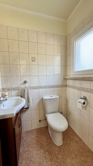 Image No.42-5 Bed Villa for sale