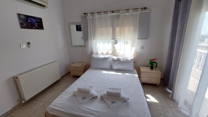 Image No.12-3 Bed Villa for sale