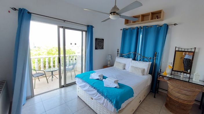Image No.15-3 Bed Villa for sale