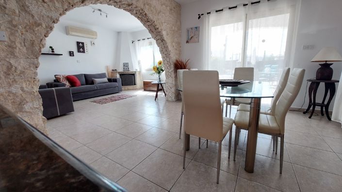 Image No.6-3 Bed Villa for sale