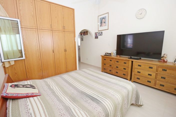Image No.17-3 Bed Bungalow for sale