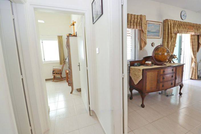 Image No.18-3 Bed Bungalow for sale