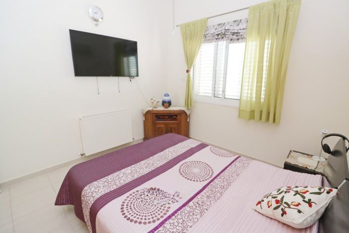 Image No.20-3 Bed Bungalow for sale