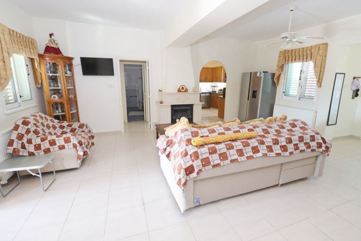 Image No.6-3 Bed Bungalow for sale