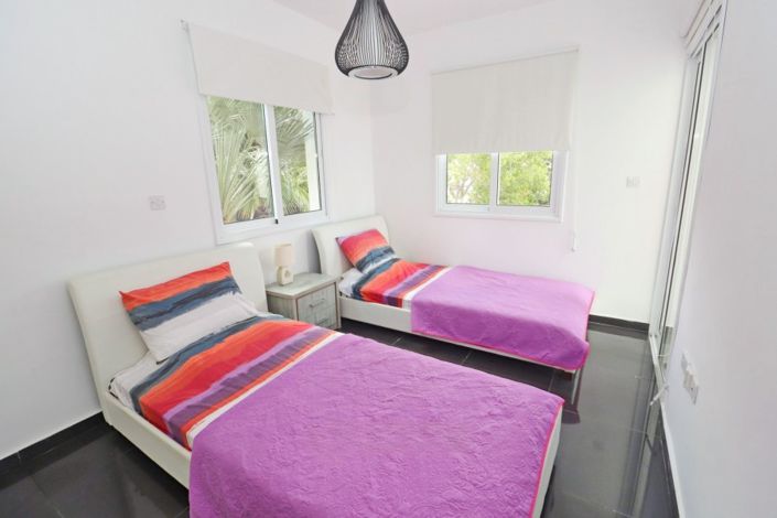Image No.17-5 Bed Villa for sale