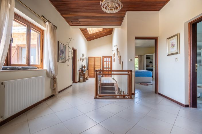 Image No.11-5 Bed Villa for sale