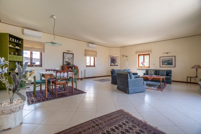Image No.13-5 Bed Villa for sale