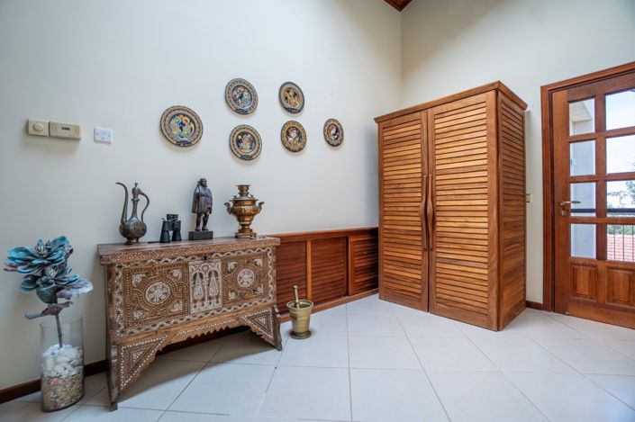 Image No.14-5 Bed Villa for sale