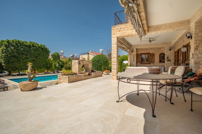 Image No.26-5 Bed Villa for sale