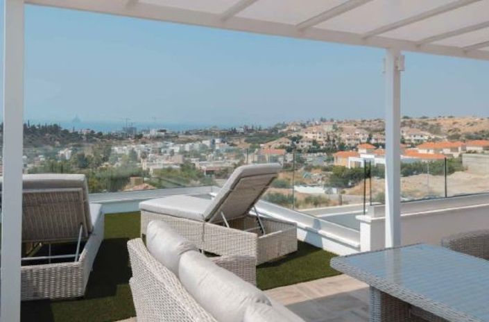 Image No.2-3 Bed Villa for sale