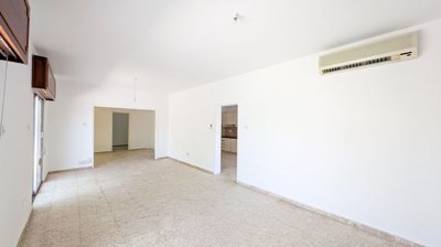 15208047278