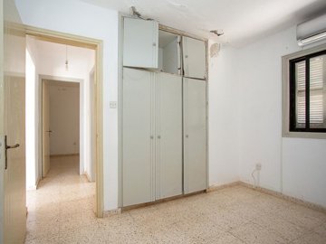 15207668192