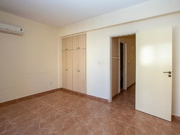 15207634562