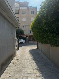 15208772536
