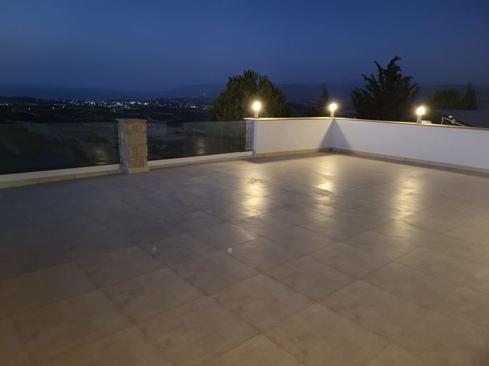 Image No.25-5 Bed Bungalow for sale