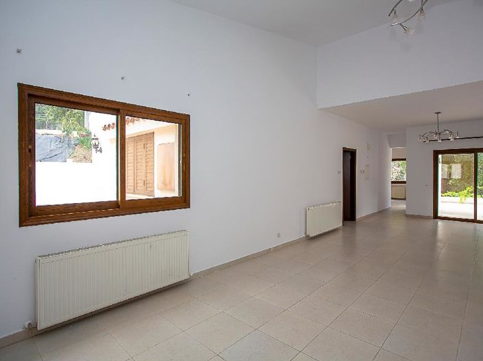 Image No.5-Villa de 4 chambres à vendre à Moniatis