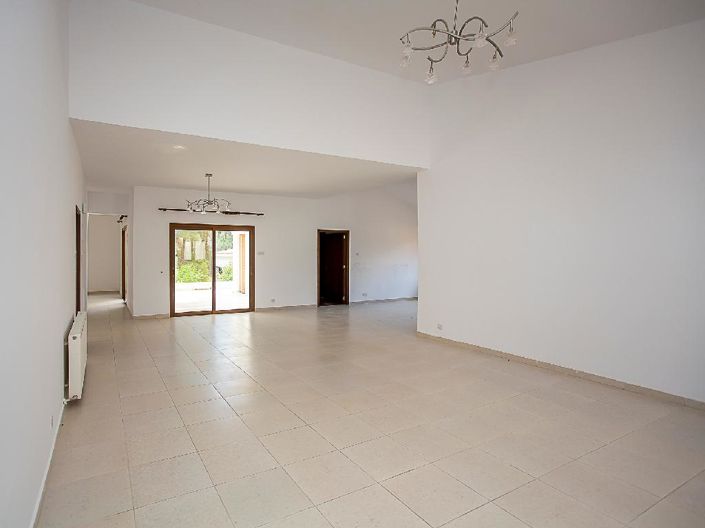 Image No.6-Villa de 4 chambres à vendre à Moniatis