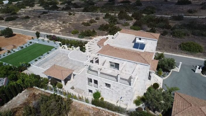 Image No.5-Villa de 7 chambres à vendre à Peyia