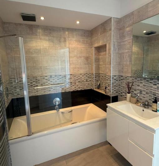 Image No.18-3 Bed Villa for sale