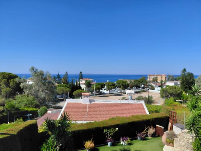Image No.25-3 Bed Villa for sale