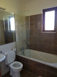 15215318383