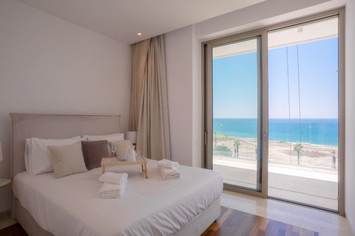 Image No.10-3 Bed Apartment for sale