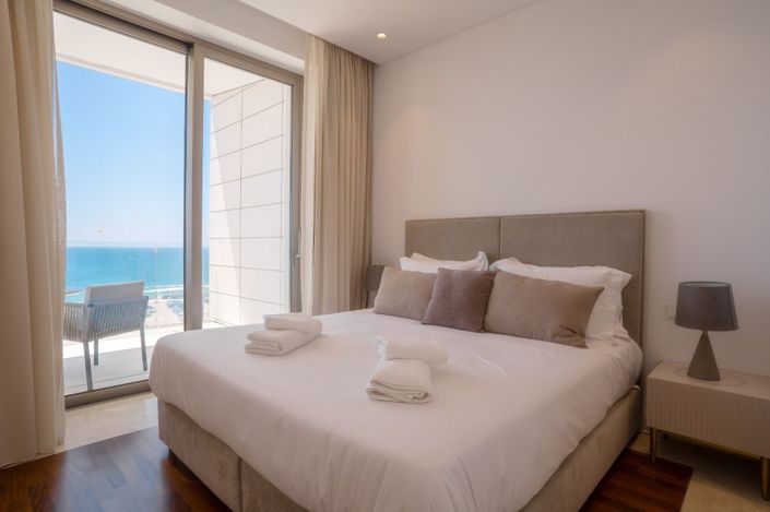 Image No.11-3 Bed Apartment for sale