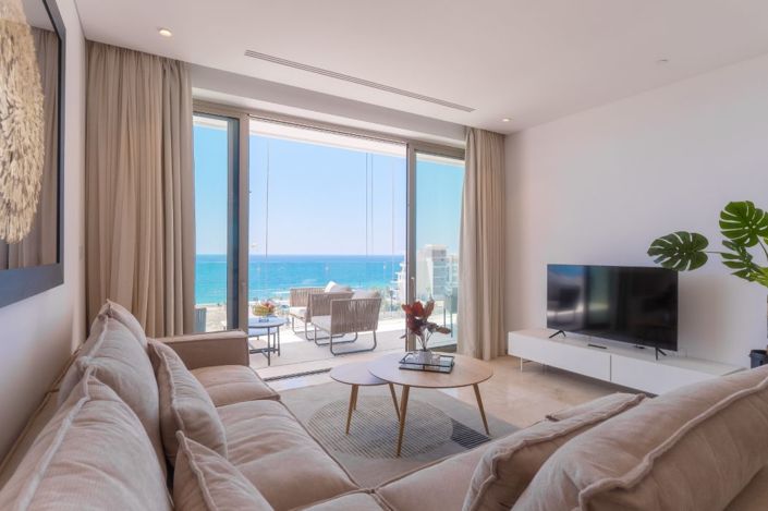 Image No.3-3 Bed Apartment for sale